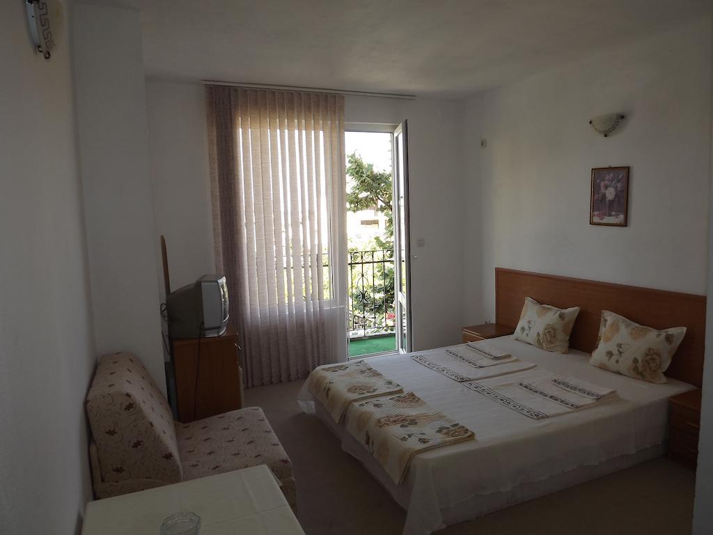 Guest House Stenli 프리모르스코 객실 사진